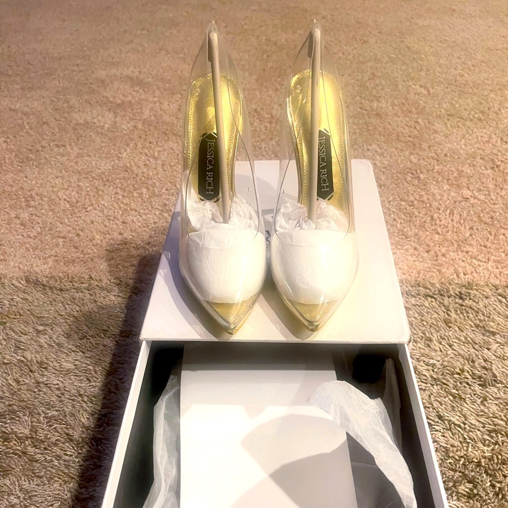 Jessica Rich clear Stiletto New w Box
